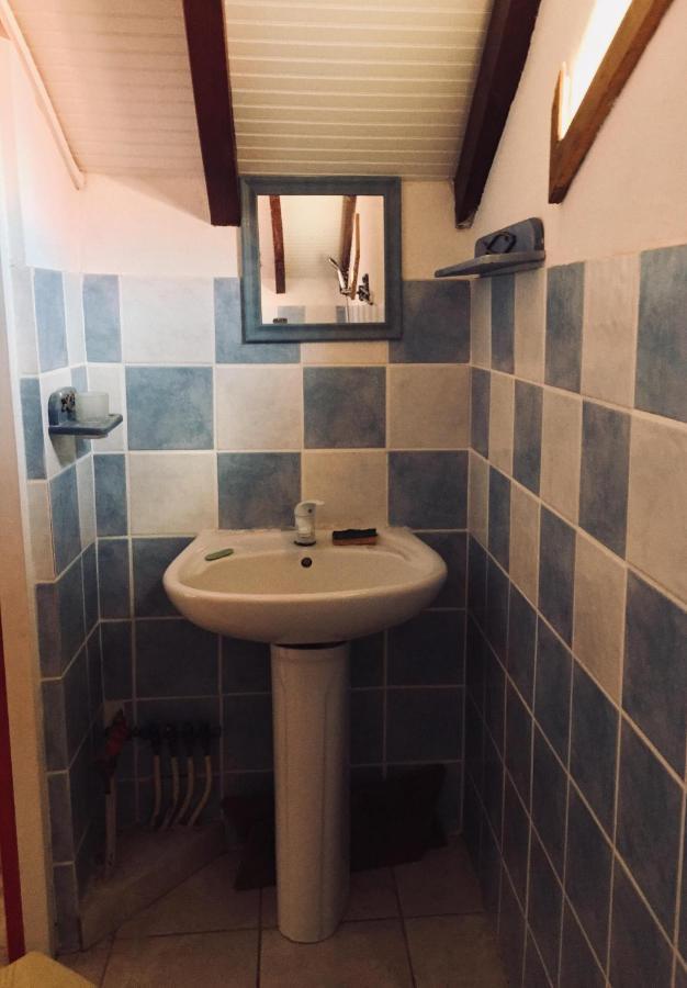 Bed and Breakfast Soleil La Terre-de-Bas Екстер'єр фото