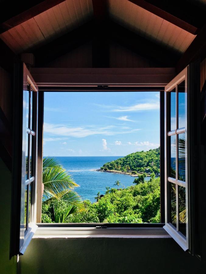 Bed and Breakfast Soleil La Terre-de-Bas Екстер'єр фото